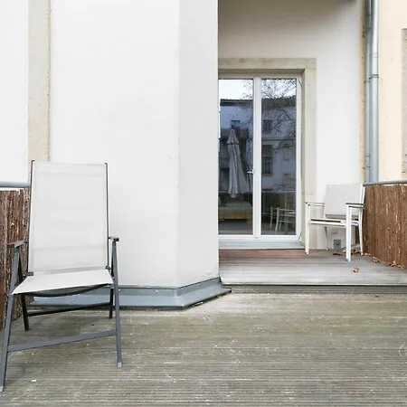 Bischof Am Alaunpark, Neustadt 公寓 *
